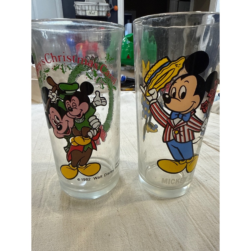 Vintage Disney Mickey Mouse Glass Set 1982 Christmas Carol 1978 Pepsi Collector